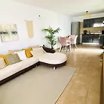 Big House Adeje Deluxe By Deihu Experiences *