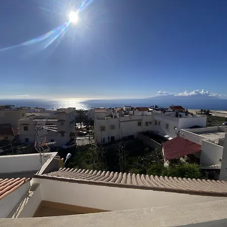 Big House Adeje Deluxe By Deihu Experiences 度假居 *