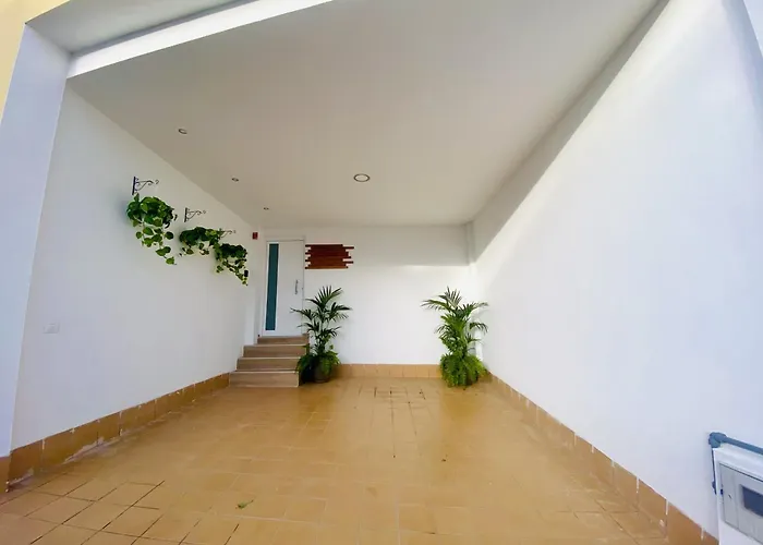 Big House Adeje Deluxe By Deihu Experiences 度假居