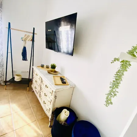 Big House Adeje Deluxe By Deihu Experiences 度假居