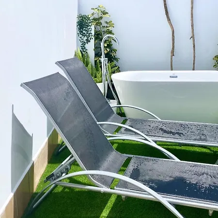 Big House Adeje Deluxe By Deihu Experiences 度假居